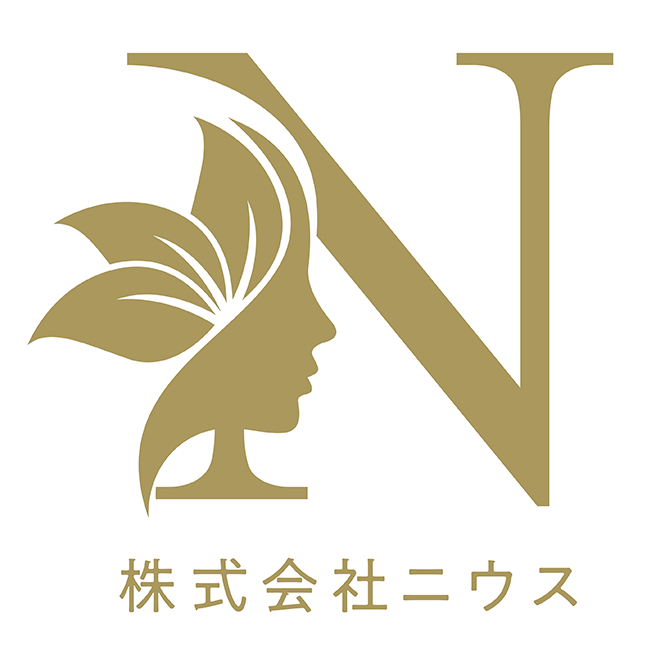 ニウス